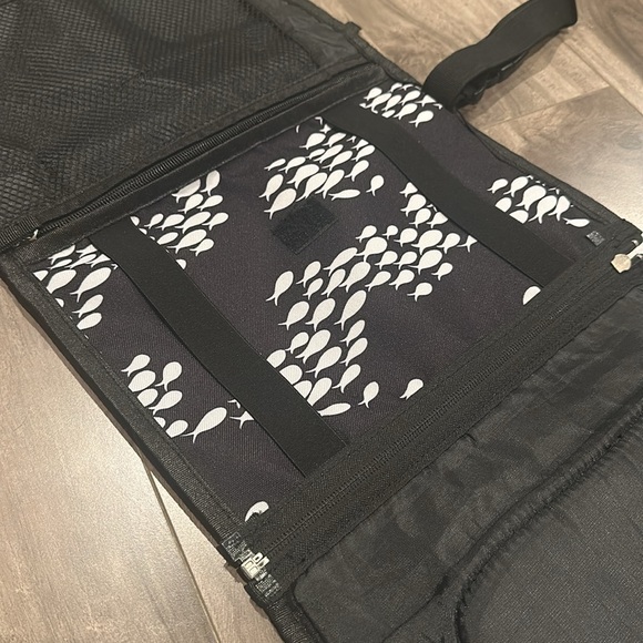 Fighting Eel Diaper Changing Pad - Picture 3 of 3